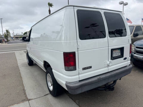 2005 Ford E-Series