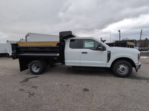 2025 Ford F-350 Super Duty XL