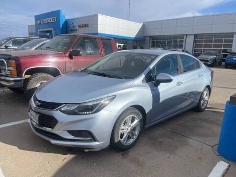 2017 Chevrolet Cruze LT Auto