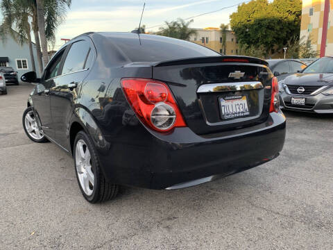 2015 Chevrolet Sonic LTZ Auto