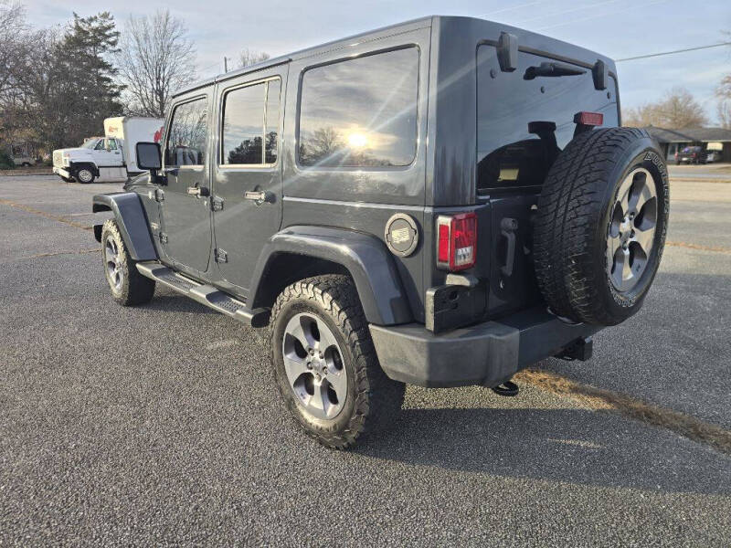 2016 Jeep Wrangler Unlimited Sahara