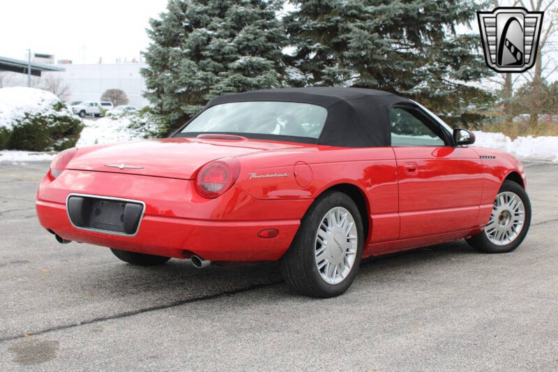 2002 Ford Thunderbird Deluxe