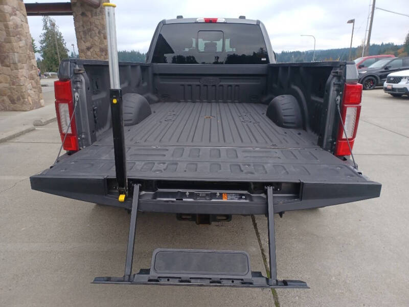 2021 Ford F-450 Super Duty Platinum