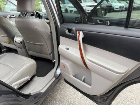 2011 Toyota Highlander Limited