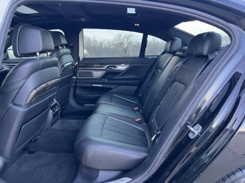 2016 BMW 7 Series 750i xDrive