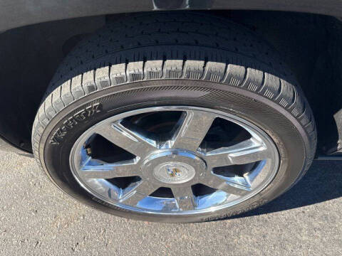 2011 Cadillac Escalade Premium