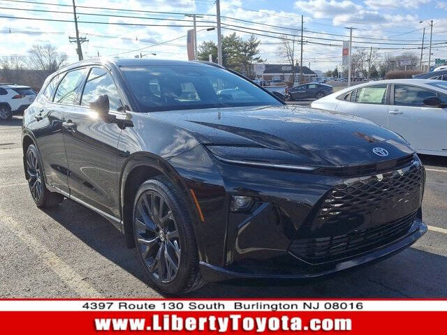 2025 Toyota Crown Signia Limited
