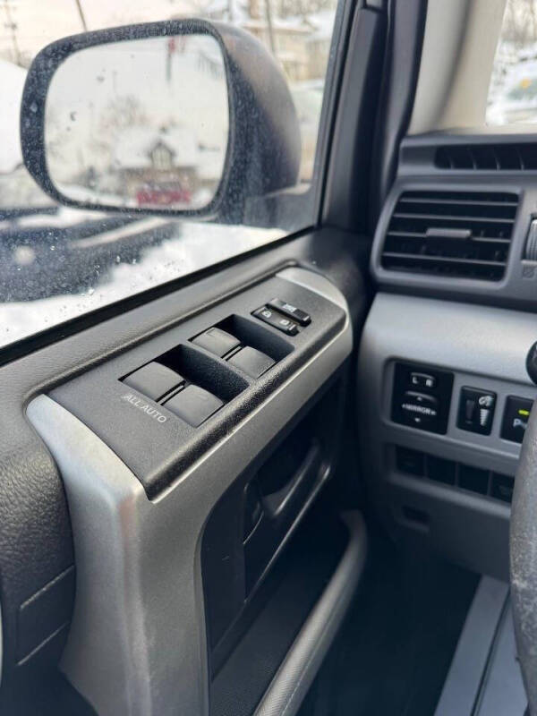 2011 Toyota 4Runner SR5
