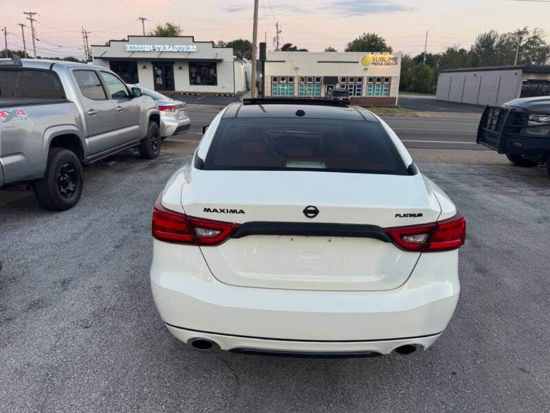 2017 Nissan Maxima Platinum