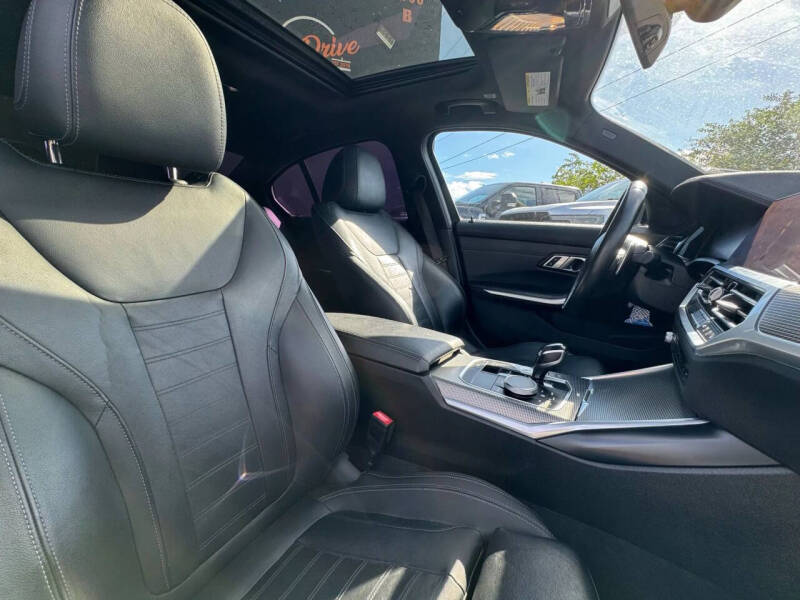 2019 BMW 3 Series 330i