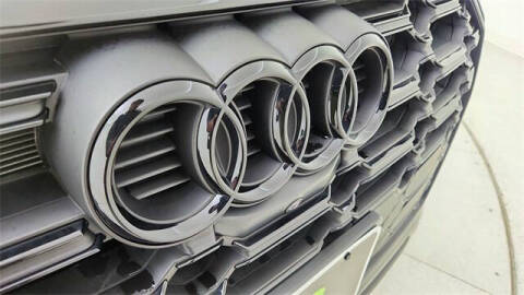 2024 Audi Q5 e quattro S line Prestg 55 TFSI