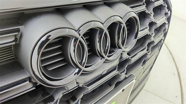 2024 Audi Q5 e quattro S line Prestg 55 TFSI