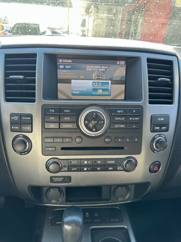 2013 Nissan Armada Platinum