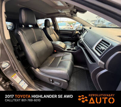 2017 Toyota Highlander SE