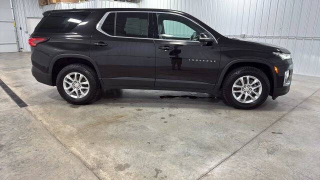 2022 Chevrolet Traverse LS