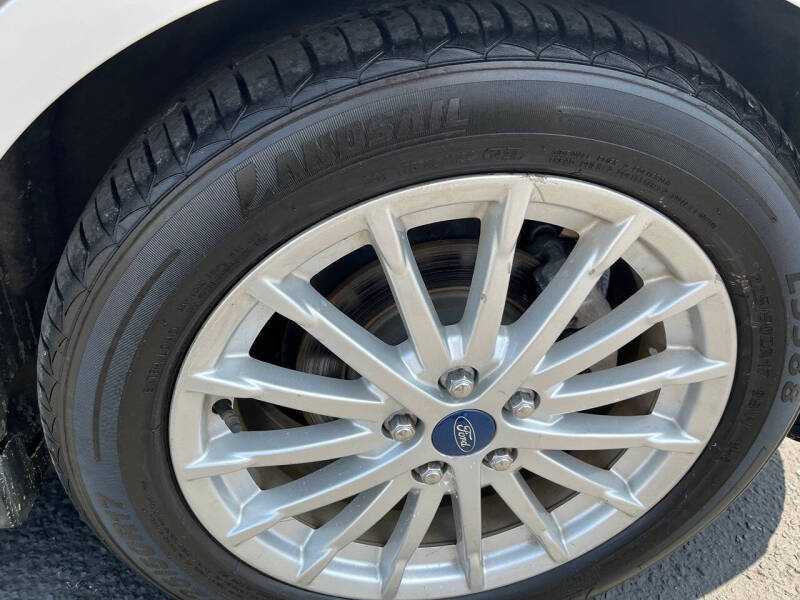 2013 Ford C-MAX Energi SEL