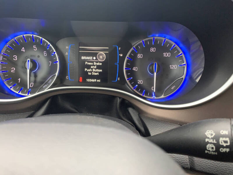 2017 Chrysler Pacifica Touring