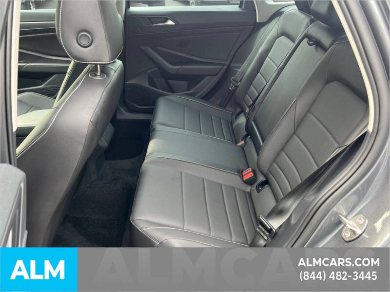 2023 Volkswagen Jetta SE