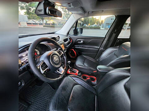 2016 Jeep Renegade Trailhawk