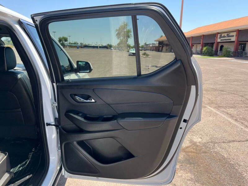 2023 Chevrolet Traverse Premier