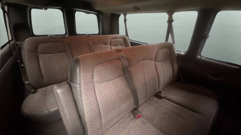 2004 Chevrolet Express 3500