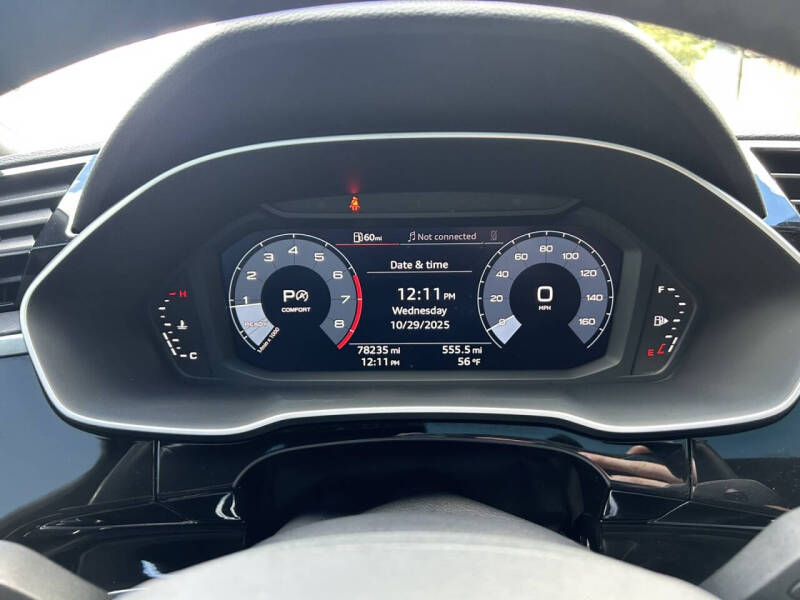 2021 Audi Q3 quattro Premium 40 TFSI