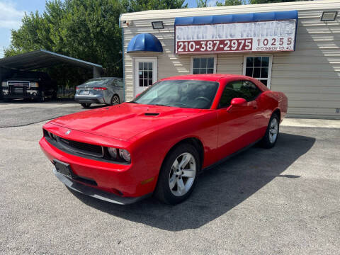 2010 Dodge Challenger for sale at Silver Auto Partners in San Antonio TX