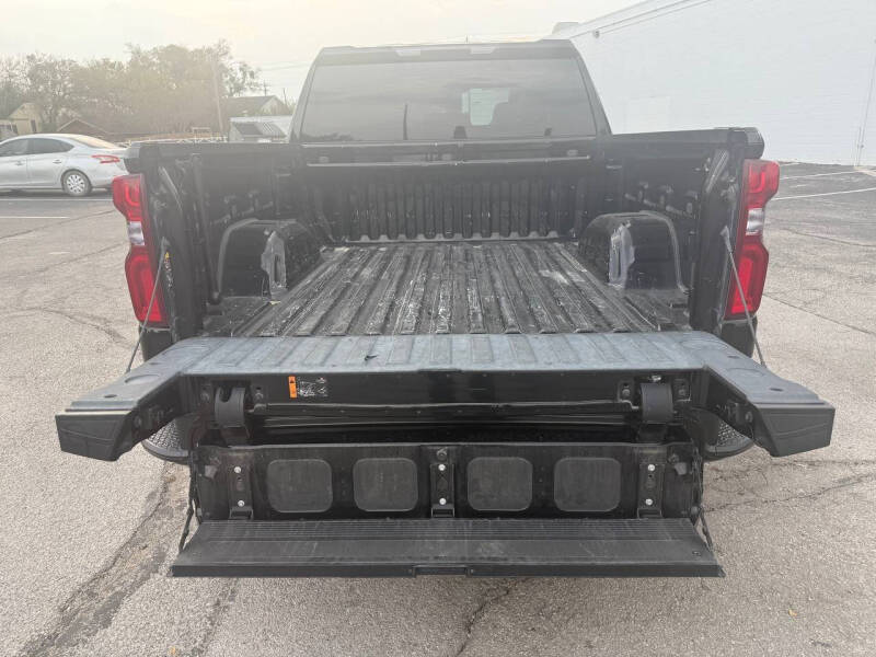 2022 Chevrolet Silverado 1500 Limited Custom