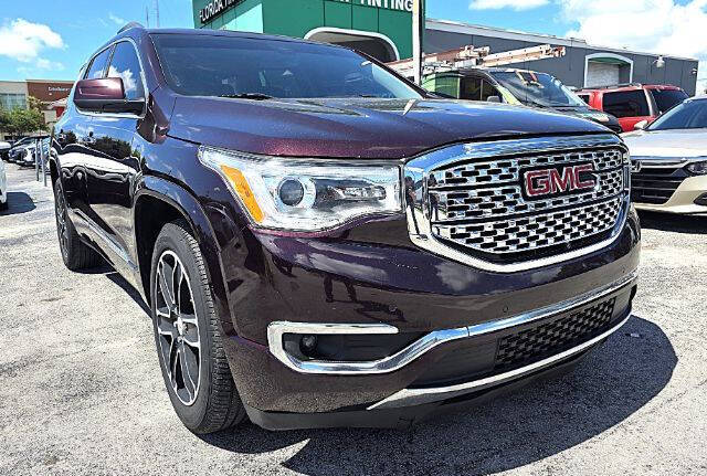 2017 GMC Acadia Denali
