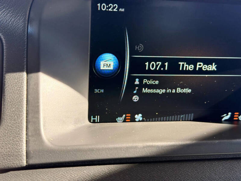 2015 Volvo XC70 T6 Platinum