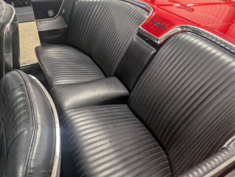 1965 Ford Thunderbird