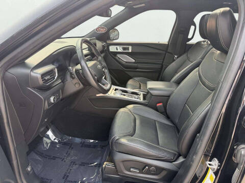2020 Ford Explorer ST
