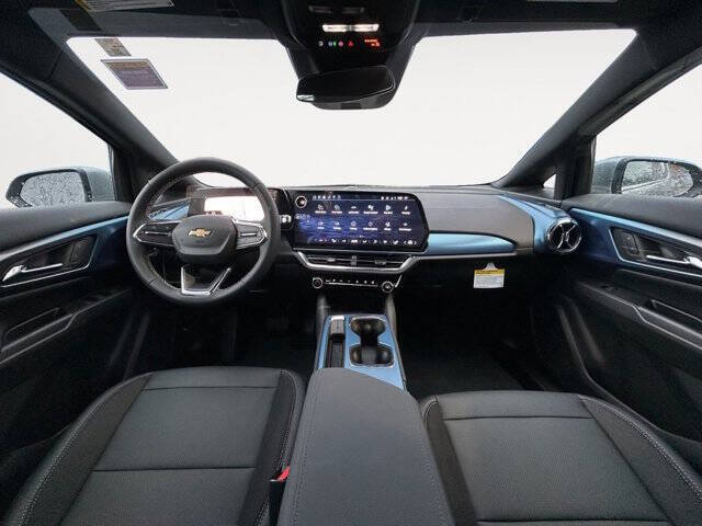 2026 Chevrolet Equinox EV LT 2