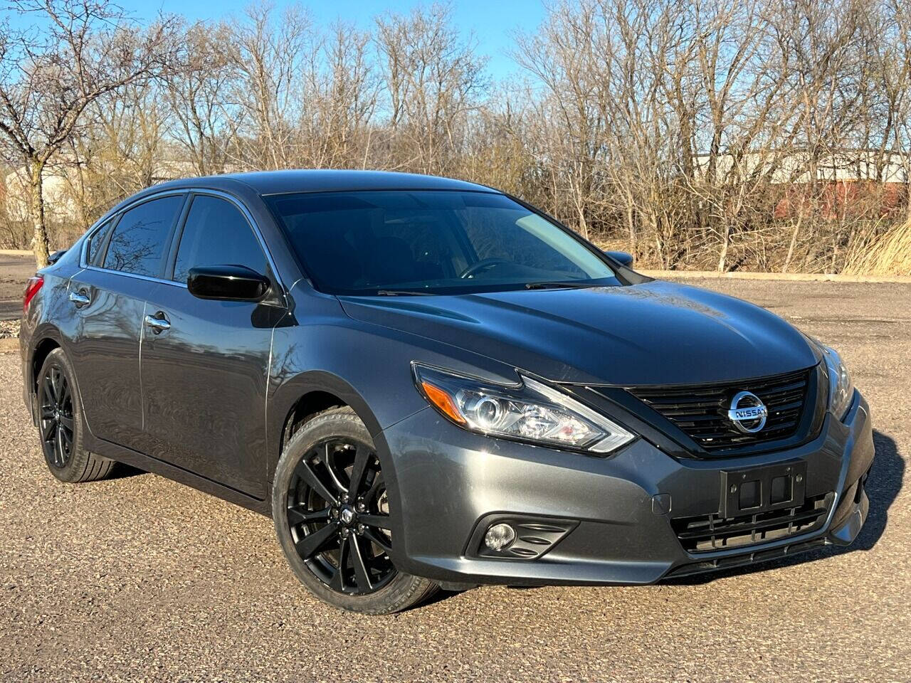 2018 nissan altima gunmetal grey