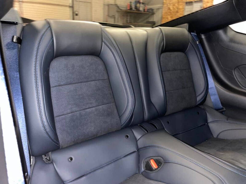 2025 Ford Mustang Dark Horse