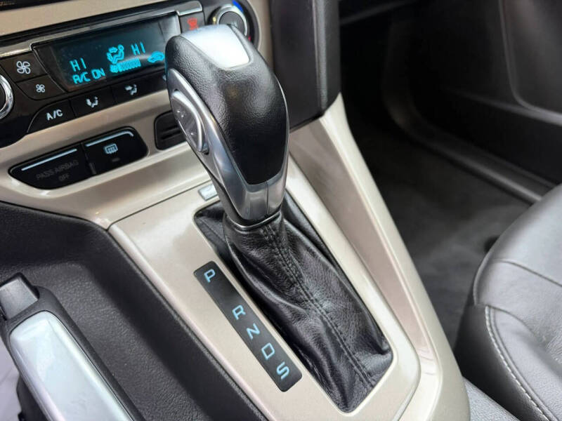2012 Ford Focus SEL