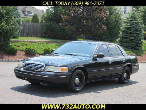 2001 Ford Crown Victoria for sale at Absolute Auto Solutions in Hamilton NJ