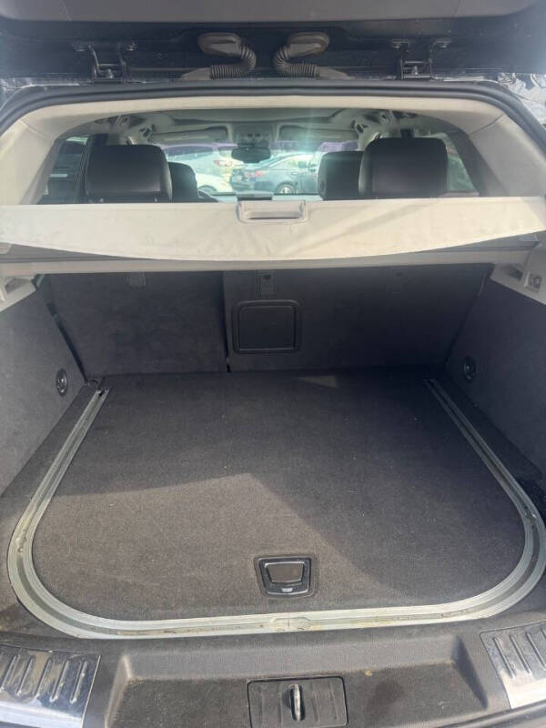 2011 Cadillac SRX Luxury Collection