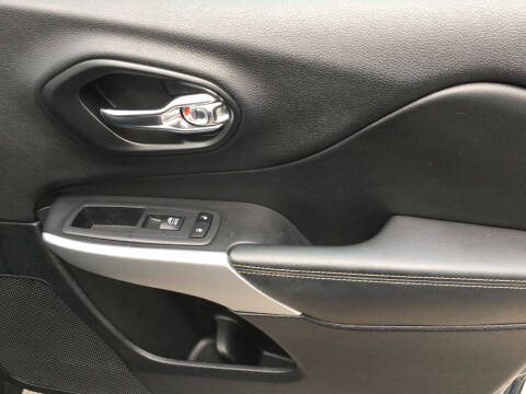 2018 Jeep Cherokee Latitude Plus