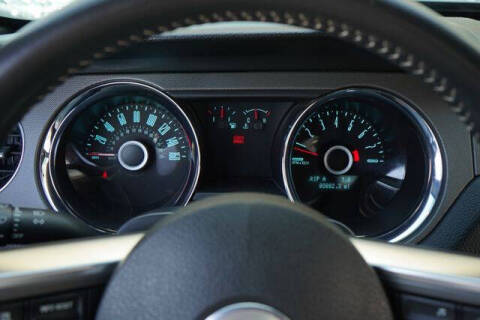 2014 Ford Mustang V6
