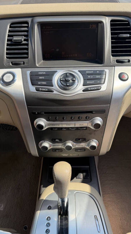 2011 Nissan Murano SV