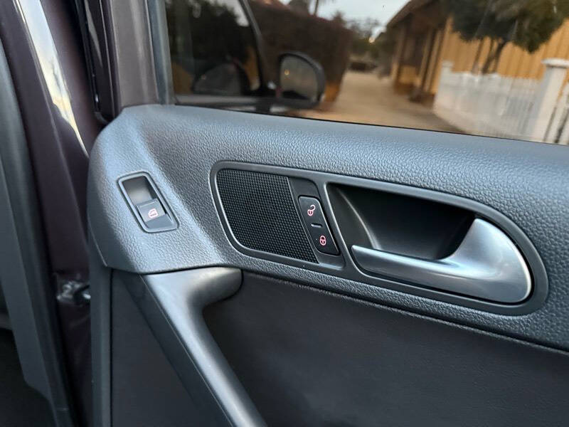 2016 Volkswagen Tiguan 2.0T SE