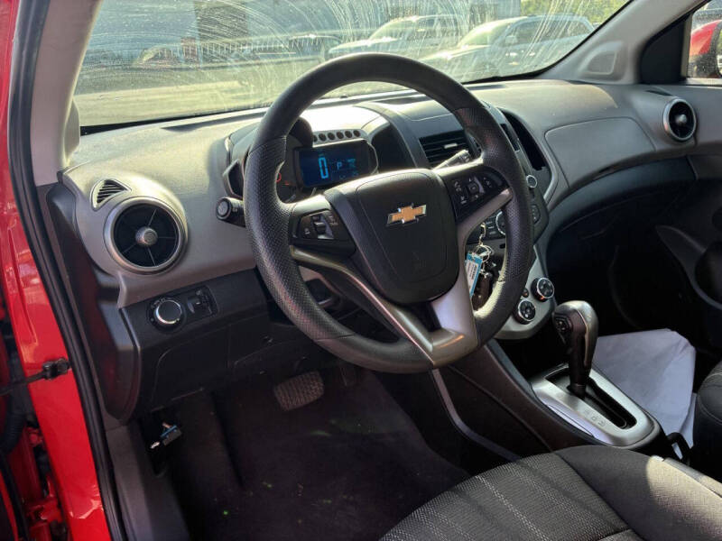 2015 Chevrolet Sonic LT Auto