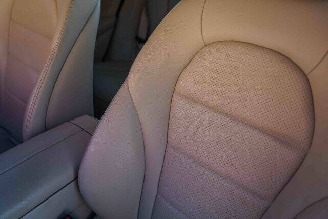 2019 Mercedes-Benz GLC GLC 300