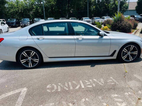 2017 BMW 7 Series 740i