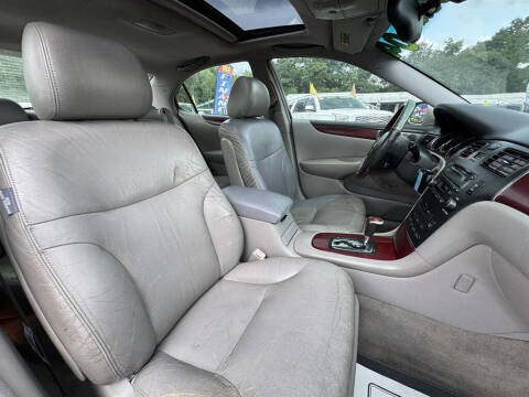 2004 Lexus ES 330