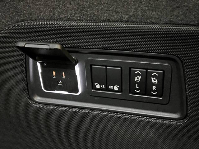 2021 Cadillac Escalade ESV Luxury