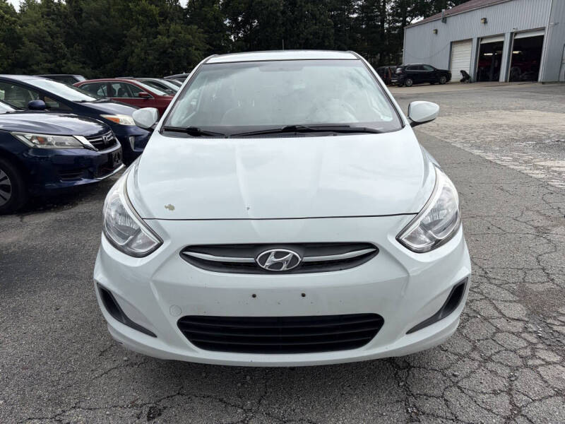 2017 Hyundai Accent SE