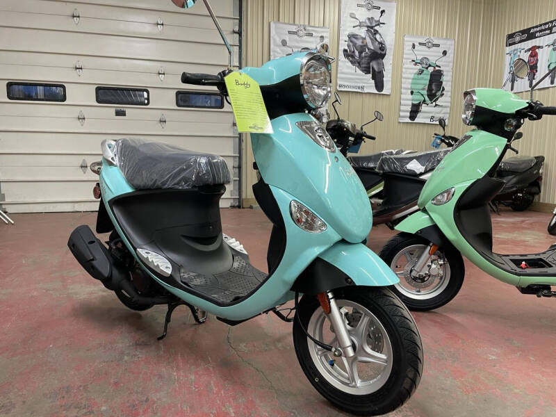 2024 Genuine Scooter Company Buddy 50 for sale at SIEGFRIEDS MOTORWERX LLC in Lebanon PA