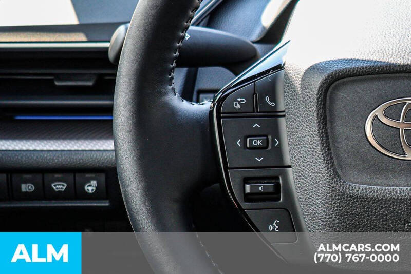 2025 Toyota Prius XLE